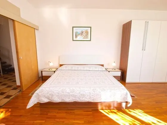 Apart Daire, 2 Yatak Odası (981/2643)