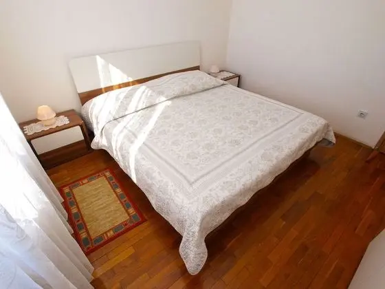 Apart Daire, 2 Yatak Odası (981/2643)