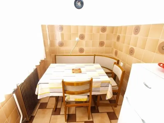 Apart Daire, 2 Yatak Odası (981/2643)