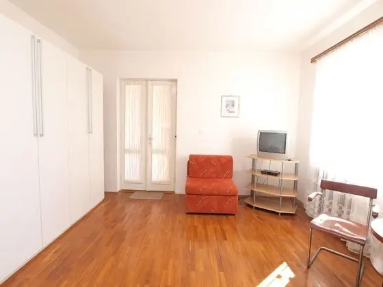 Apart Daire, 2 Yatak Odası (981/2643)