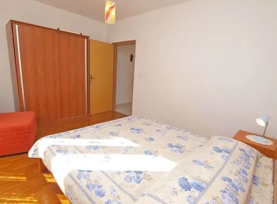 Apart Daire, 2 Yatak Odası (981/2644)