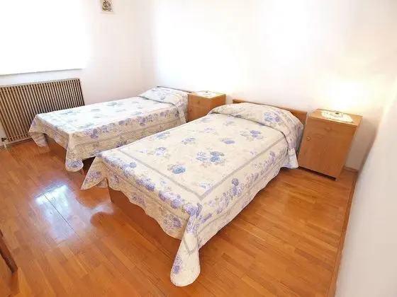 Apart Daire, 2 Yatak Odası (981/2644)
