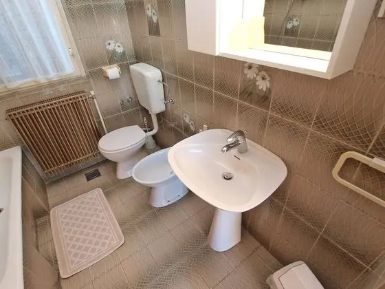 Apart Daire, 2 Yatak Odası (981/2644)