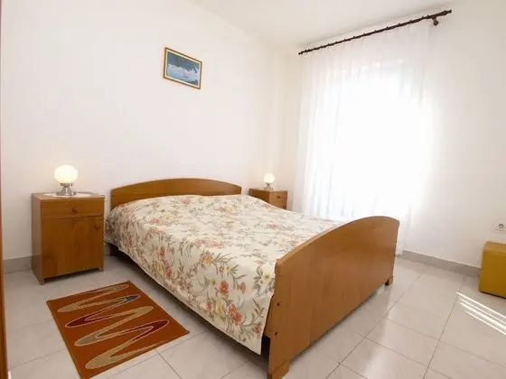 Apart Daire, 2 Yatak Odası (981/2646)