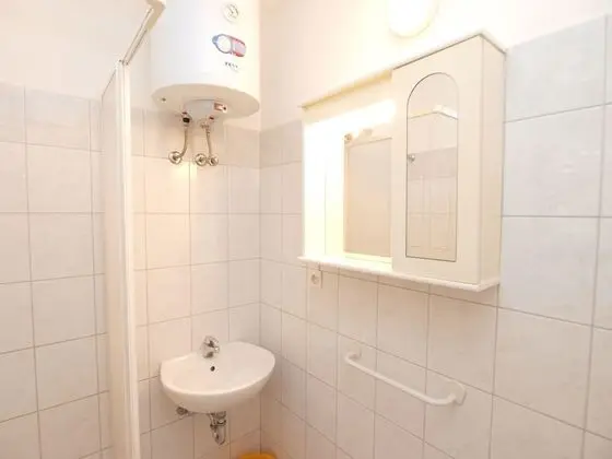 Apart Daire, 2 Yatak Odası (981/2646)