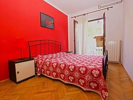 Apart Daire, 1 Yatak Odası (1298/12337)