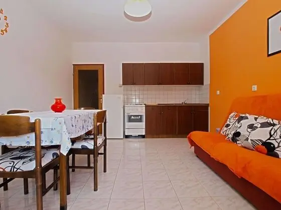 Apart Daire, 1 Yatak Odası (1298/12338)
