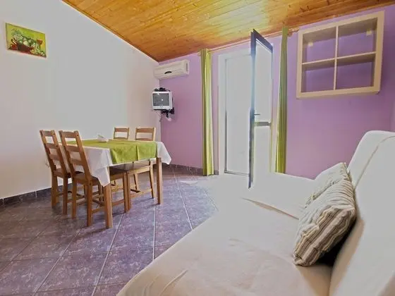 Apart Daire, 1 Yatak Odası (1298/12339)