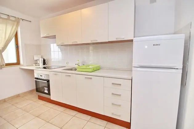 Apart Daire, 2 Yatak Odası, Teras, Bahçe Manzaralı