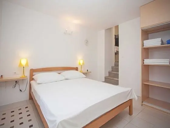 Stüdyo (Studio apartment (Maro))