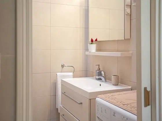 Stüdyo (Studio apartment (Maro))