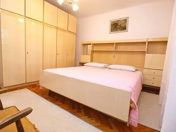 Apart Daire, 3 Yatak Odası (1066/5084)