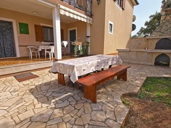 Apart Daire, 3 Yatak Odası (1066/5084)