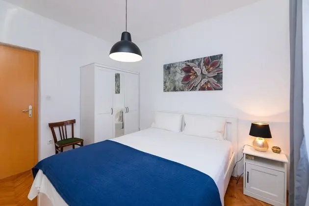 Apart Daire (Four Bedroom Apartment -Terrace and S)