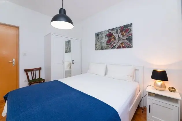 Apart Daire (Four Bedroom Apartment -Terrace and S)