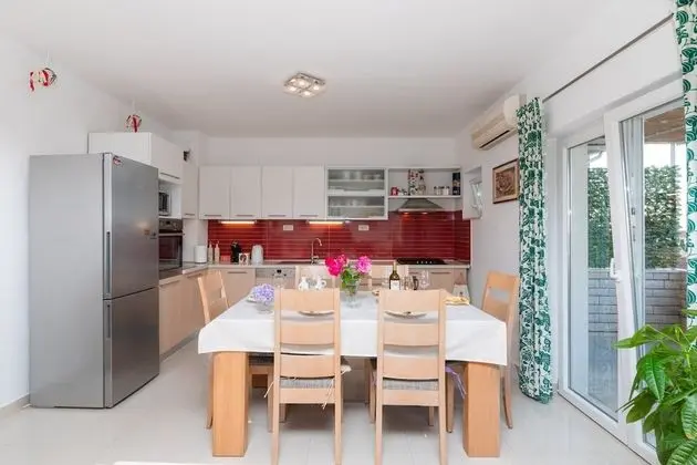 Apart Daire (Four Bedroom Apartment -Terrace and S)