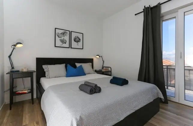 Apart Daire (Three Bedroom Apartment- Balconies an)