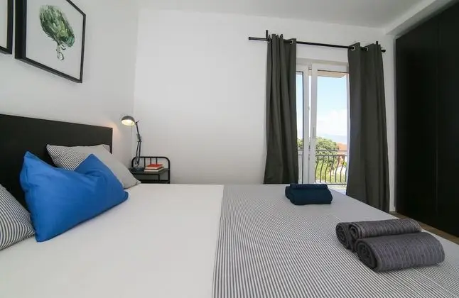 Apart Daire (Three Bedroom Apartment- Balconies an)