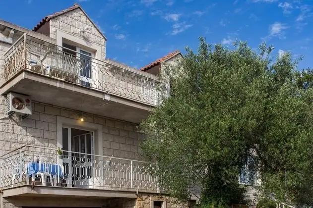 Apart Daire (One-Bedroom Apartment with Terrace)