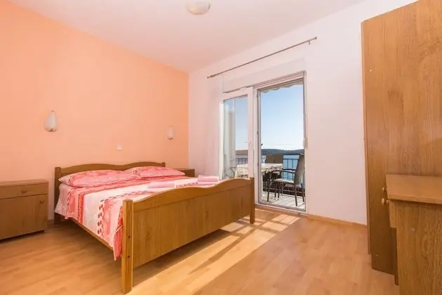 Apart Daire (One Bedroom Apartment with Balcony)