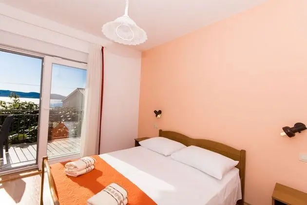 Apart Daire (Three Bedroom Apartment with Terrace)