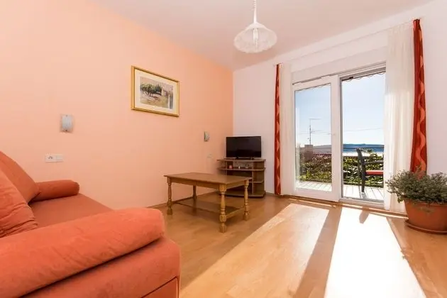 Apart Daire (Three Bedroom Apartment with Terrace)