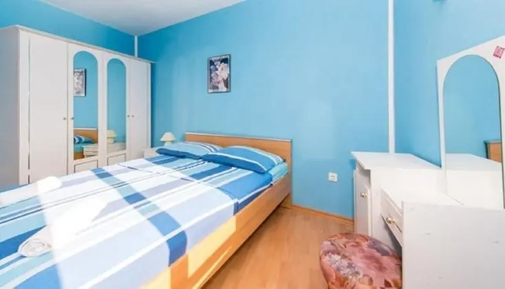 Apart Daire (One-Bedroom Apartment with View)