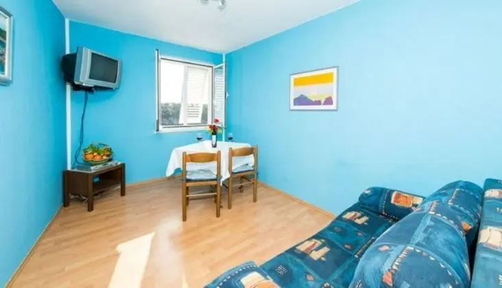 Apart Daire (One-Bedroom Apartment with View)