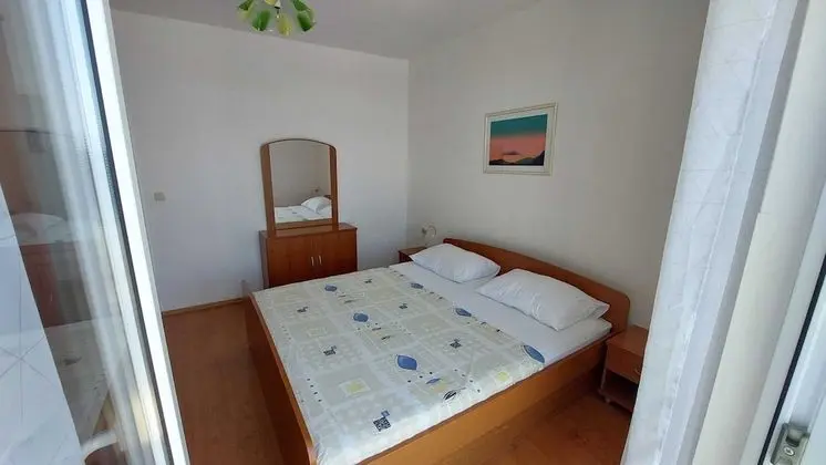 Apart Daire (Two-Bedroom Apartment with Balcony)