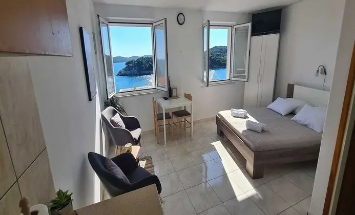 Stüdyo (Studio with Sea View (2 Adults))