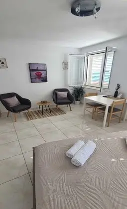 Stüdyo (Studio with Sea View (2 Adults))