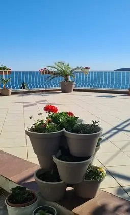 Stüdyo (Studio with Sea View (2 Adults))