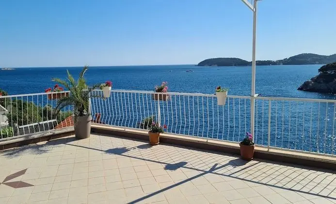 Stüdyo (Studio with Sea View (2 Adults))