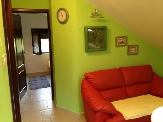 Apart Daire, 2 Yatak Odası (Attic)