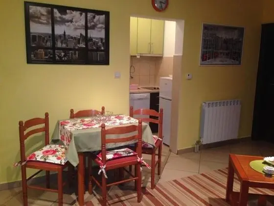 Apart Daire, 2 Yatak Odası, Balkon