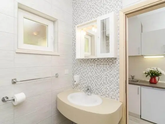 Apart Daire (One Bedroom Apartment with Balcony)