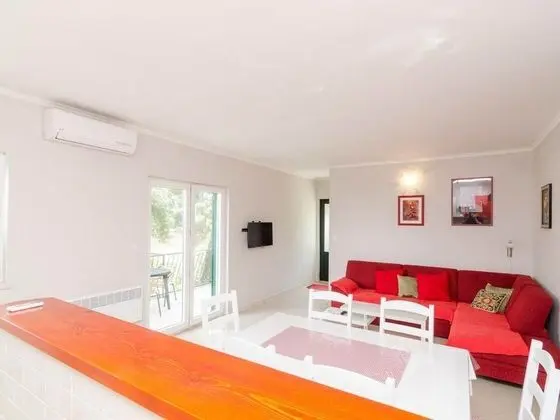 Apart Daire (Two-Bedroom Apartment with Terrace)