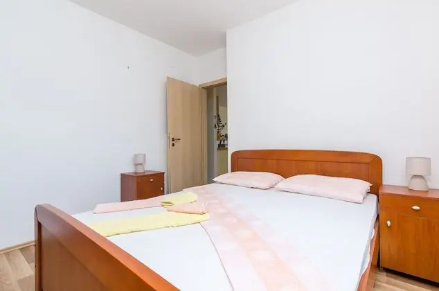 Apart Daire, 2 Yatak Odası, Bahçe Manzaralı