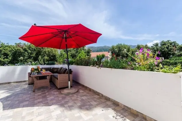 Apart Daire, 2 Yatak Odası, Bahçe Manzaralı