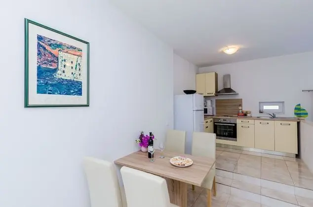 Apart Daire, 2 Yatak Odası, Deniz Manzaralı