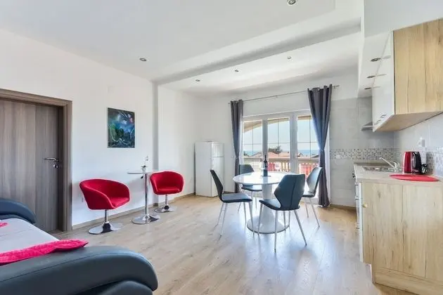 Apart Daire, Deniz Manzaralı (A2)