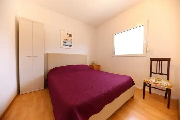 Apart Daire (Two Bedroom Apartment with Balcony an)