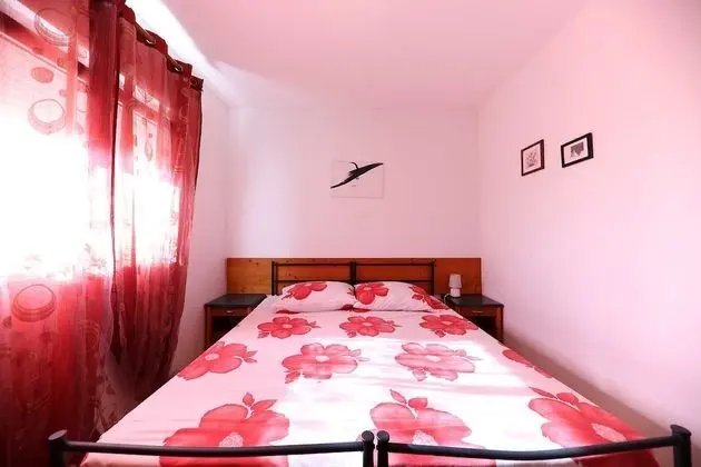 Apart Daire (Two Bedroom Apartment with Terrace an)