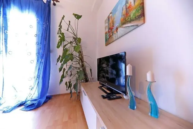 Apart Daire (Two Bedroom Apartment with Terrace an)