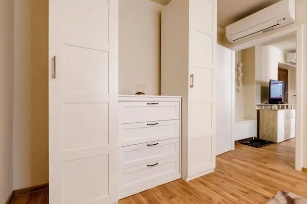 Apart Daire, 1 Yatak Odası, Küçük Mutfak, Nehir Manzaralı (2)