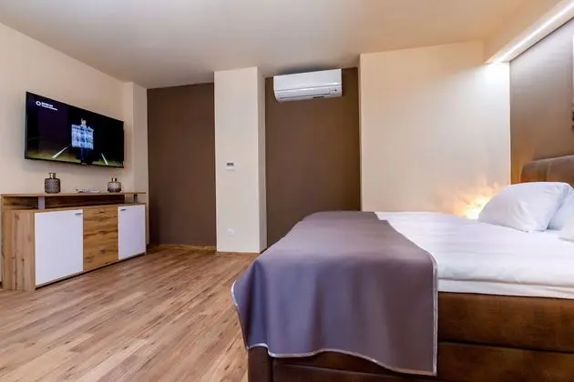 Apart Daire, 1 Yatak Odası, Küçük Mutfak, Şehir Manzaralı (1)