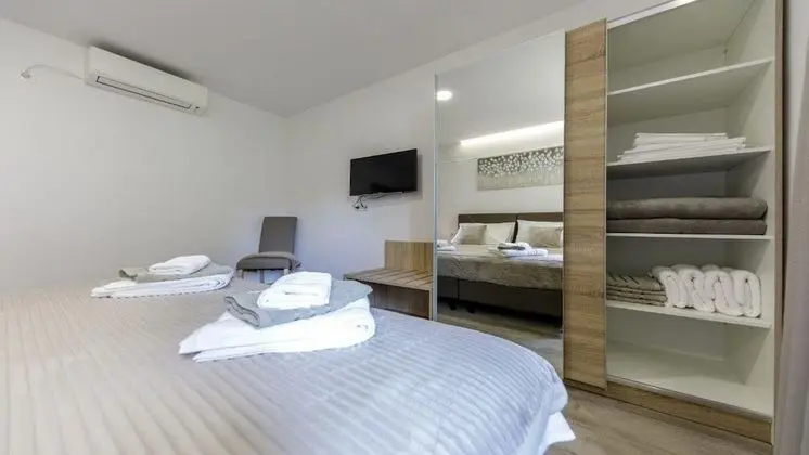 Apart Daire (Comfort Two Bedroom Apartment with Ja)