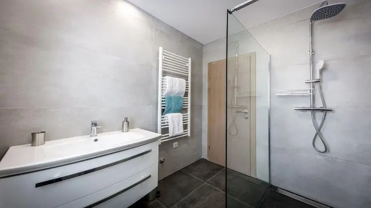 Apart Daire (One Bedroom Apartment with Jacuzzi an)