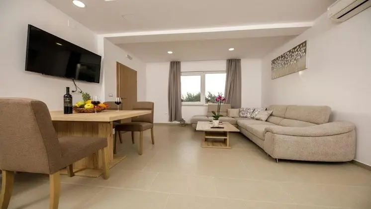 Apart Daire (Two Bedroom Apartment with Terrace)
