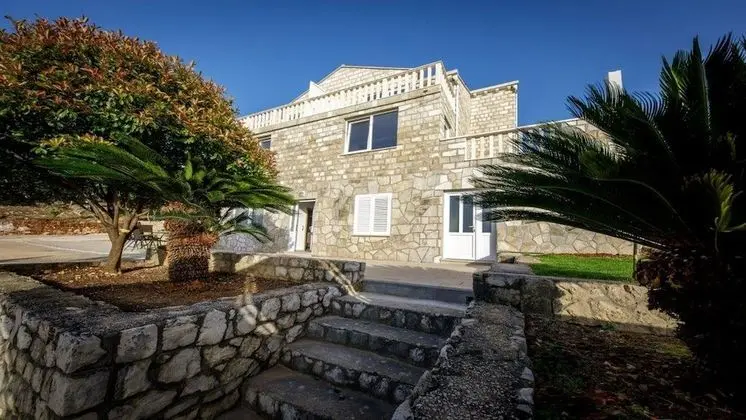 Apart Daire (Two Bedroom Apartment with Terrace)